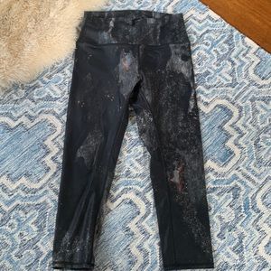 ALO 3/4 Workout Pants